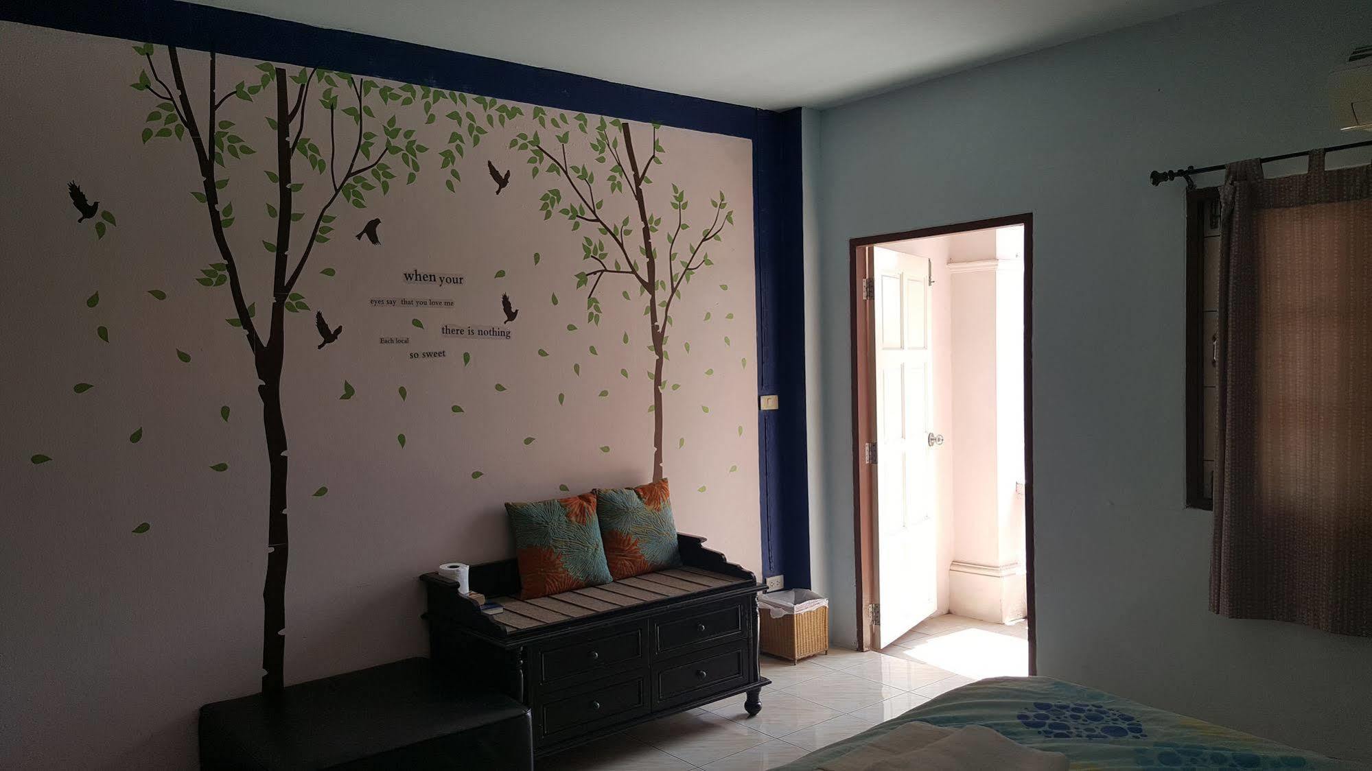 Phuket Blue Hostel Buitenkant foto
